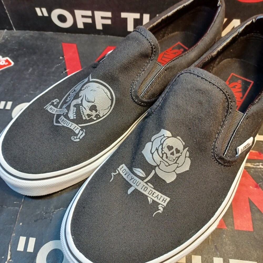 Vans Men's U.S. 9.5 Slip-On Love You To Death Black/White VN0A5JMH6BT
